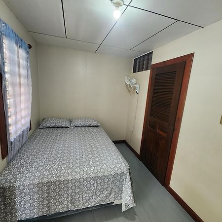 Fenix Hotel & Hostel أوتاليا المظهر الخارجي الصورة