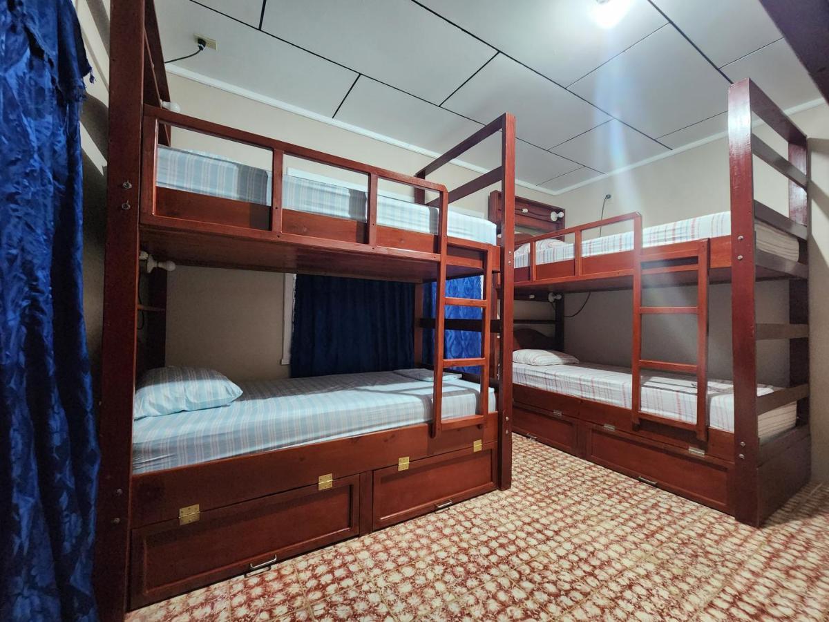 Fenix Hotel & Hostel أوتاليا المظهر الخارجي الصورة