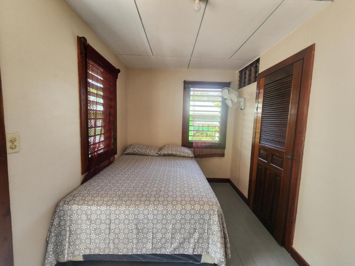 Fenix Hotel & Hostel أوتاليا المظهر الخارجي الصورة