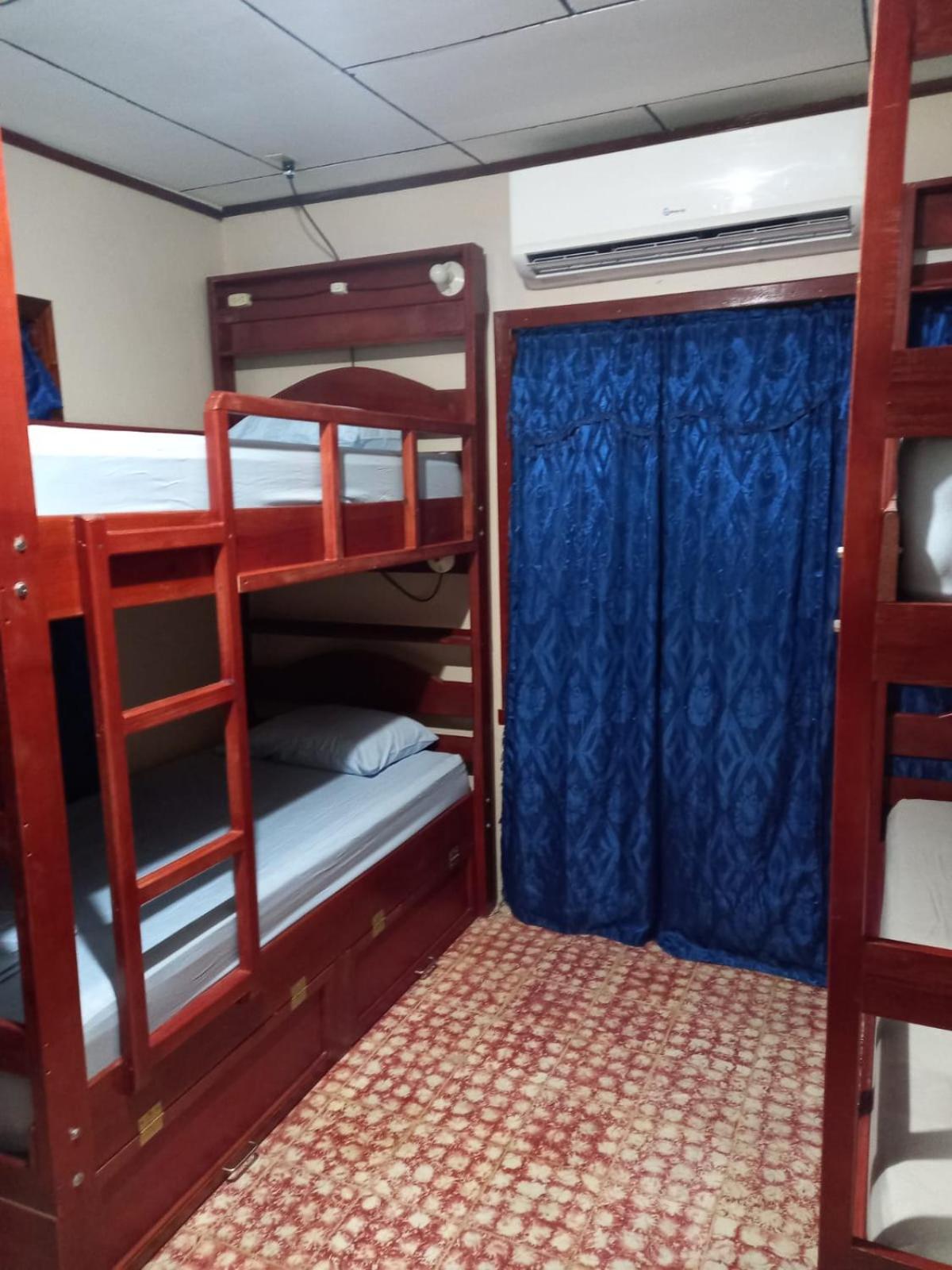 Fenix Hotel & Hostel أوتاليا المظهر الخارجي الصورة
